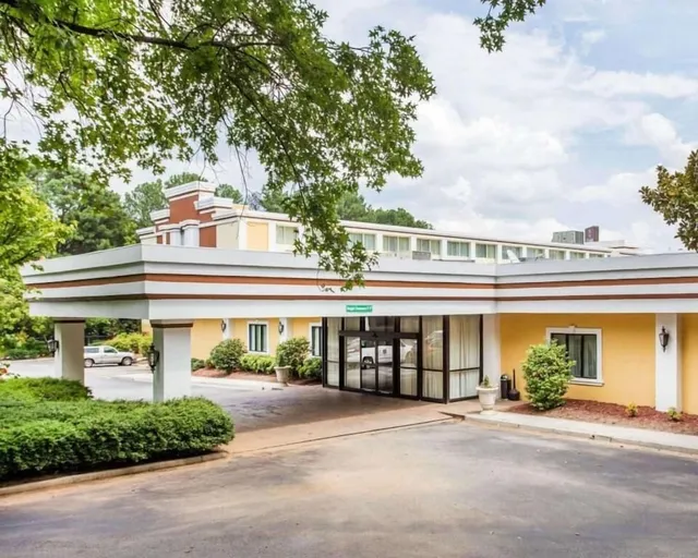 Budgetel Inn & Suites Atlanta