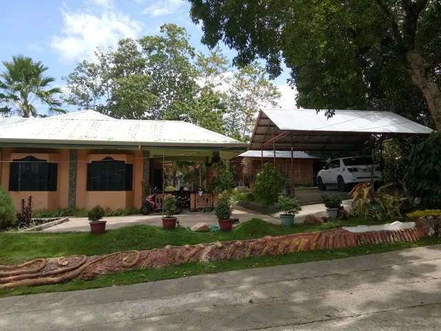 Ligaya's Pension House