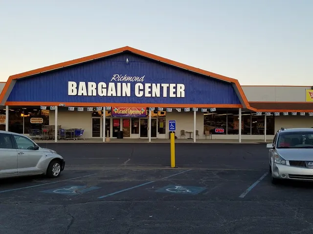 Richmond Bargain Center