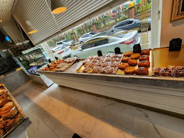 빠다롤 더테라스