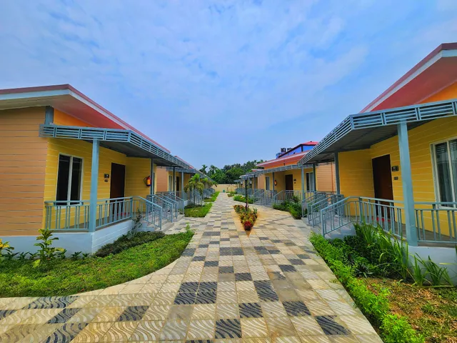 The Wave Resorts Ltd