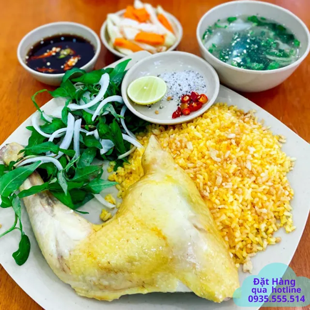 Cơm Gà Gia Vĩnh - Lý Tự Trọng
