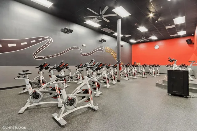 Crunch Fitness - Champaign