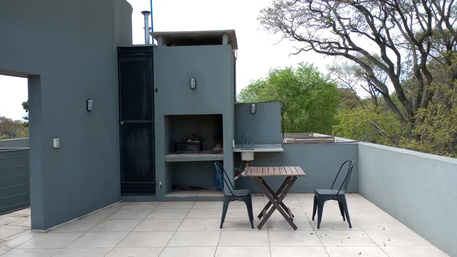 Espectacular departamento para parejas frente a la laguna.