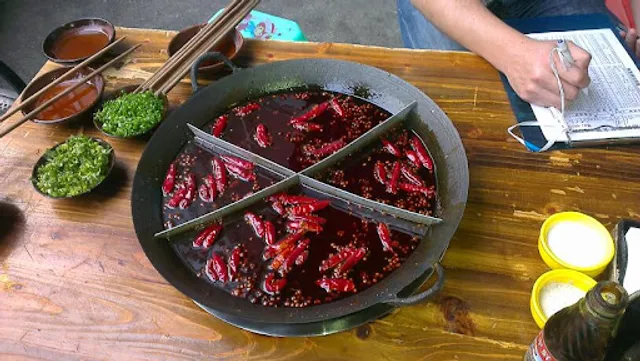 Chongqing Xieji Old Hot Pot