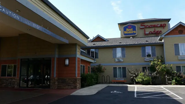 Best Western Snowcap Lodge