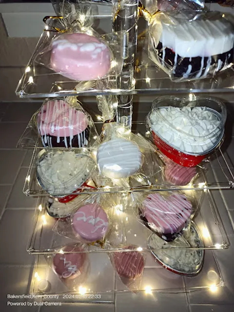 Noble's Sweet Tooth Cottage Bakery