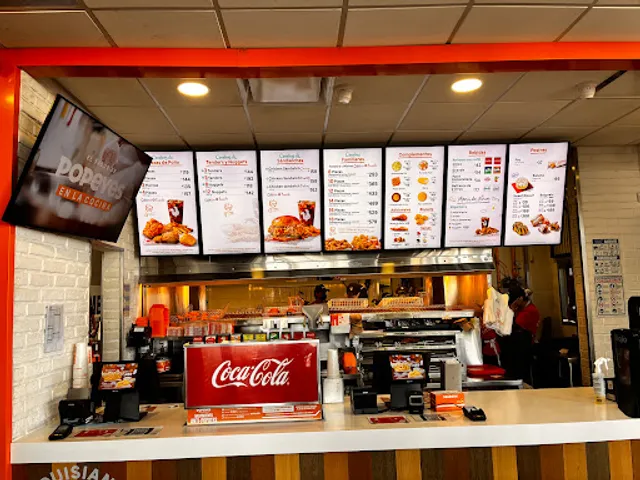 Popeyes Louisiana Kitchen ®
