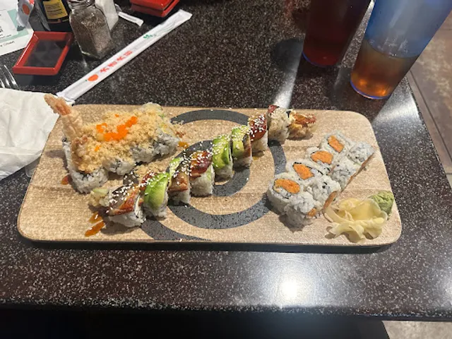 Kami Sushi & Asian Kitchen