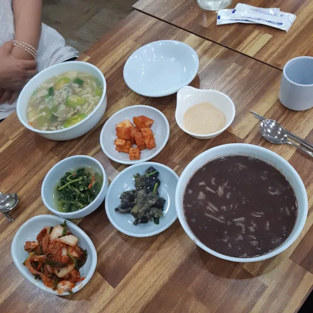 엄마손바지락칼국수