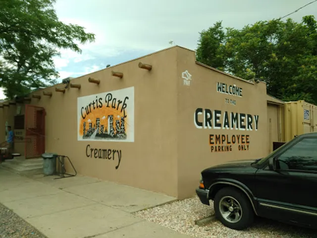 Curtis Park Creamery