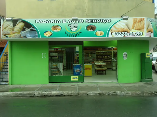 Padaria Vitória e auto serviço