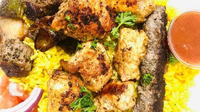 Fadis Lebanese Grill express