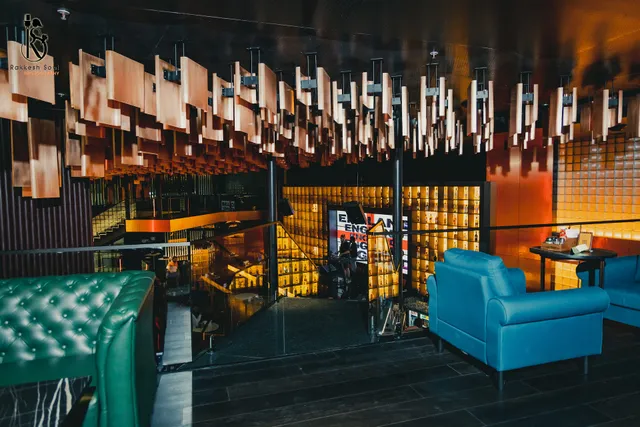 Luft Bar and Kitchen