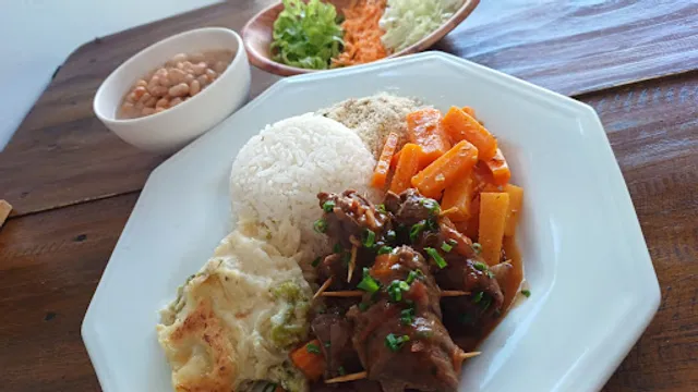 Marmitaria sal da terra castro pr