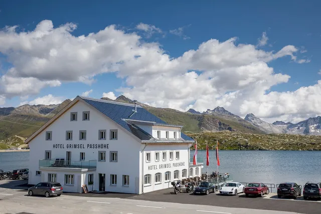 Grimselpass Hotel