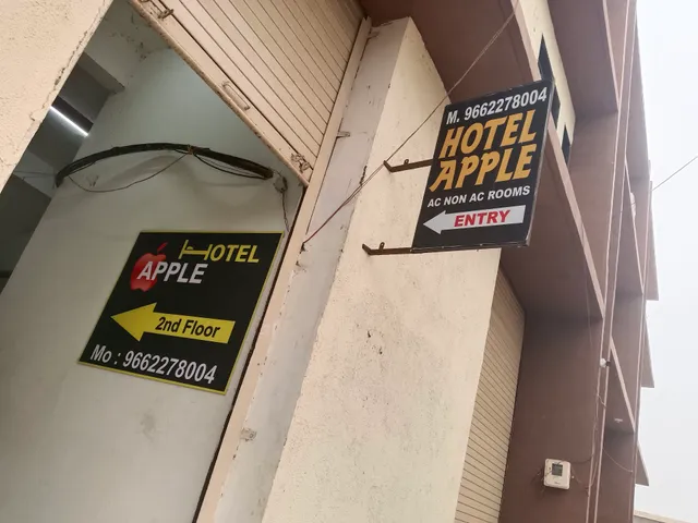 Hotel Apple