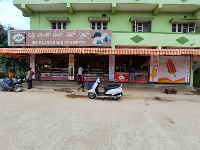 Blue Land Bakery & Restaurant