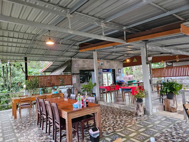 Chon Thong Restaurant