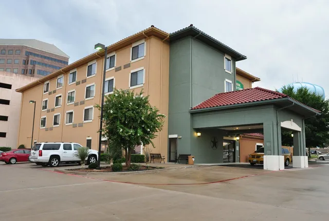 Courtyard by Marriott Fort Worth I-30 West Near NAS JRB