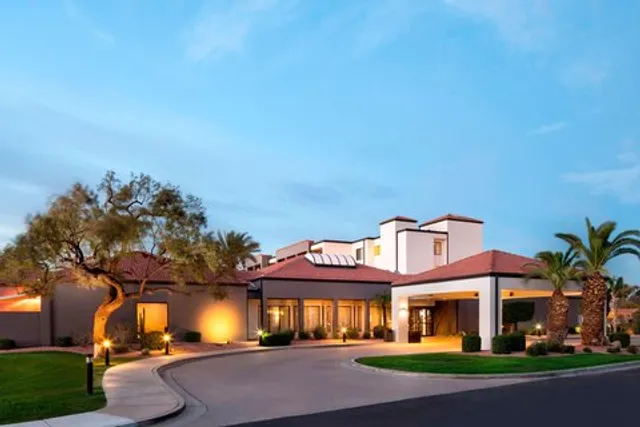 Courtyard by Marriott Phoenix Airport