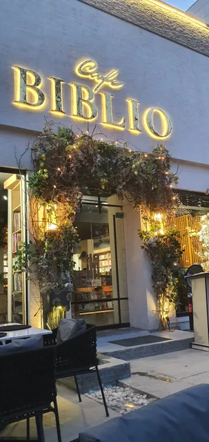 Café Biblio
