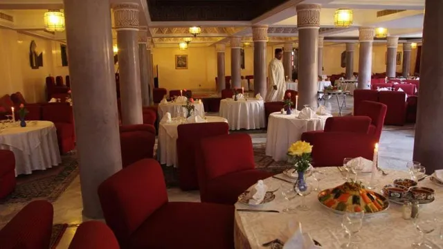 Le MARRAKECH ( Cuisine typiquement Marocaine