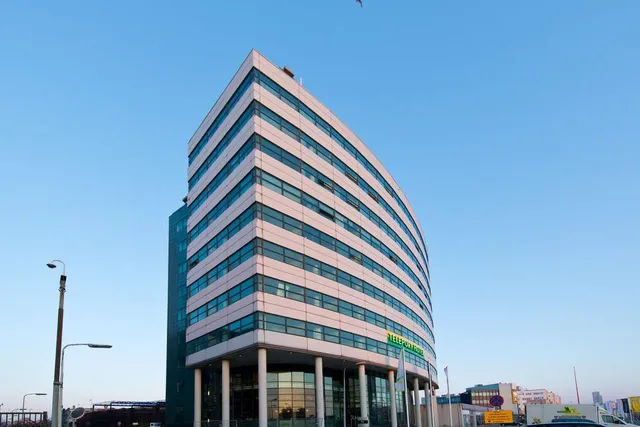 The Hague Teleport Hotel