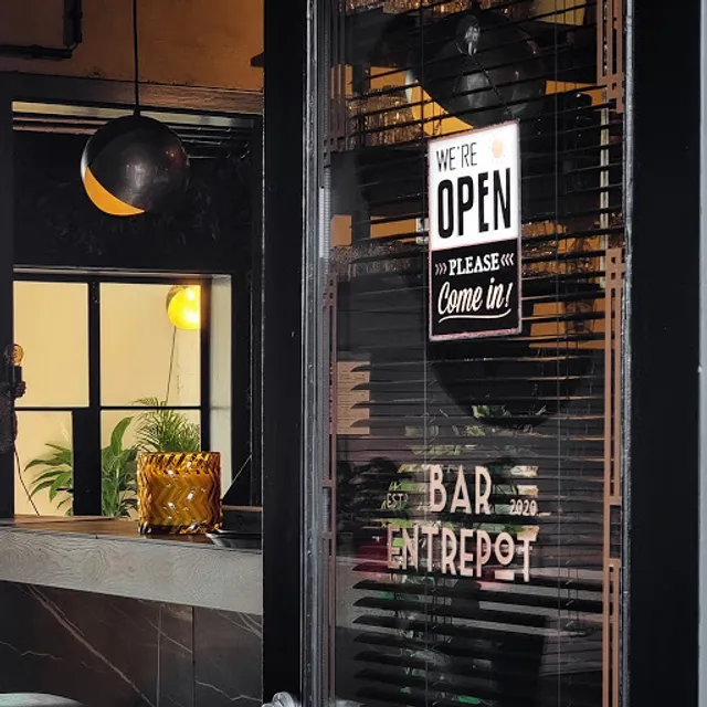 Bar Entrepot