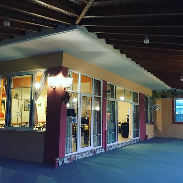 ΕΣΤΙΑΤΟΡΙΟ ΠΟΥΛΑΚΟΣ