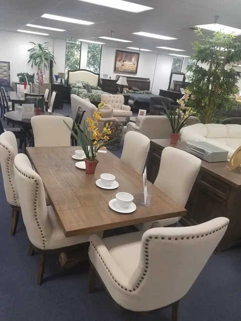 Ram's Outlet Furniture & Electronics & laminate Flooring,