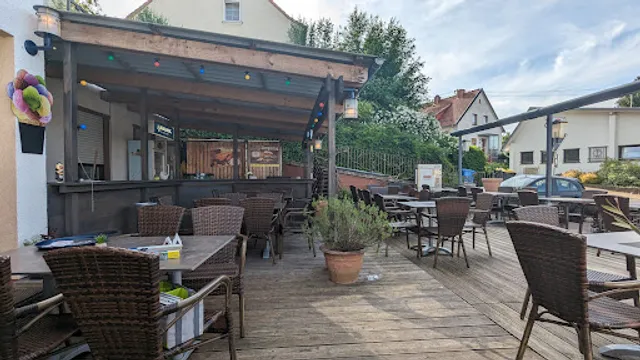 Wirtshaus CANINO , Restaurant und Pilsstube