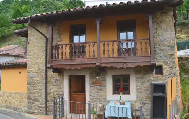 Casa de Aldea Mariana