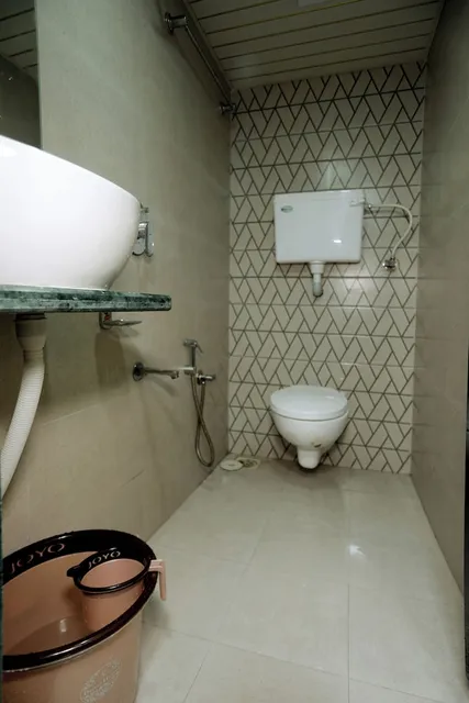 Mango Goregaon Hostel & PG