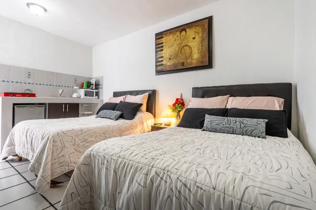 Hotel bugambilias poliforum