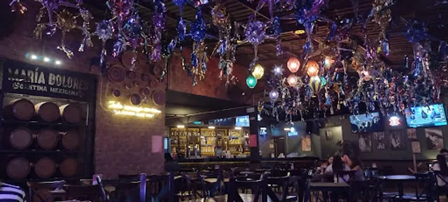 María Dolores cantina mexicana