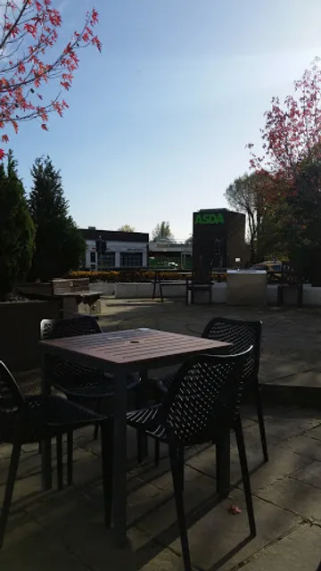 The Queens Arms - JD Wetherspoon