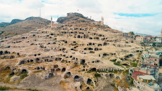Nevşehir Castle & Rock City