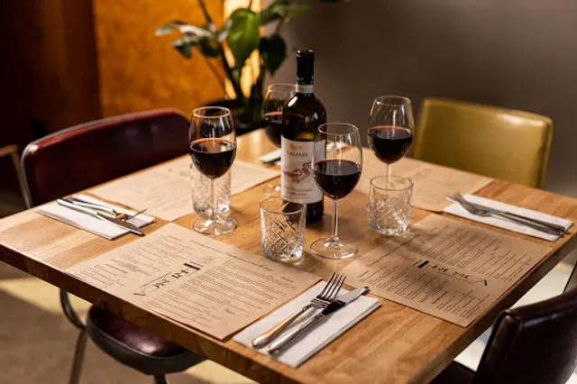 Fresca Mediterranean Cafe, Deli, Grocer, Pizzeria & Bar Rangiora