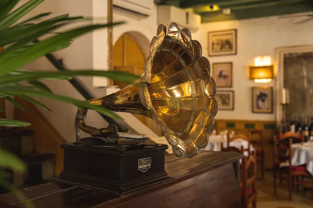 La Vitrola Restaurante