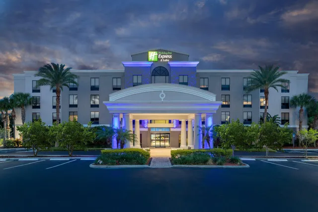 Holiday Inn Express & Suites Lake Placid by IHG