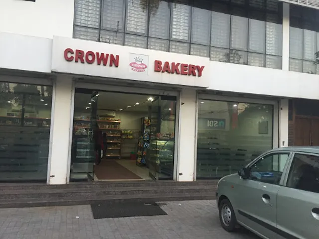 Crown Bakery
