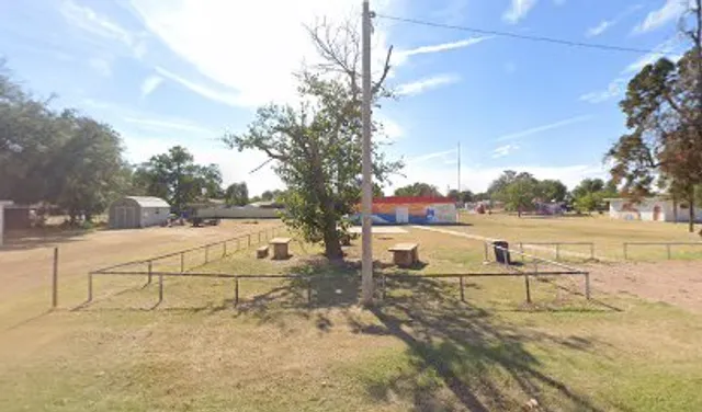 Knox City Swimming Pool