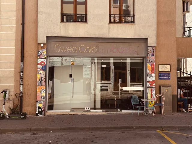 Swed Cab Embassy HoStel