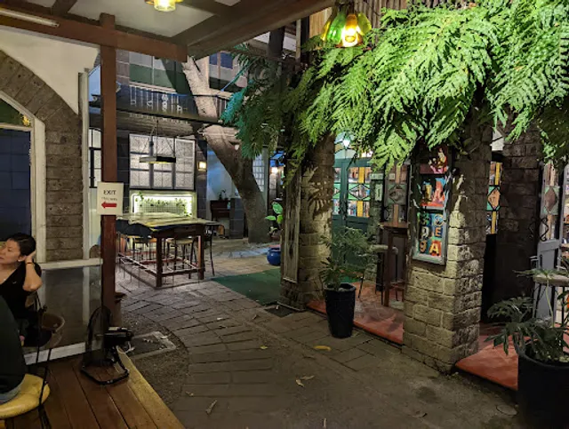 La Bodega Wine + Tapas