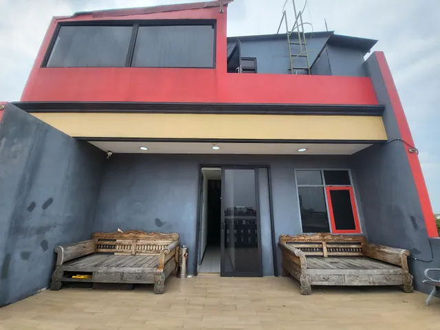 Seven Season Residence