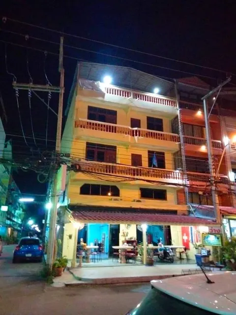 Urs Treff Guesthouse