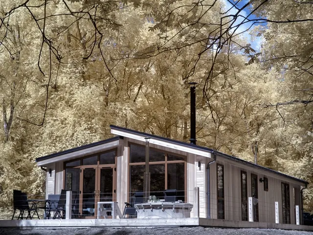 Fritton Lake Retreats -Woodland Lodges