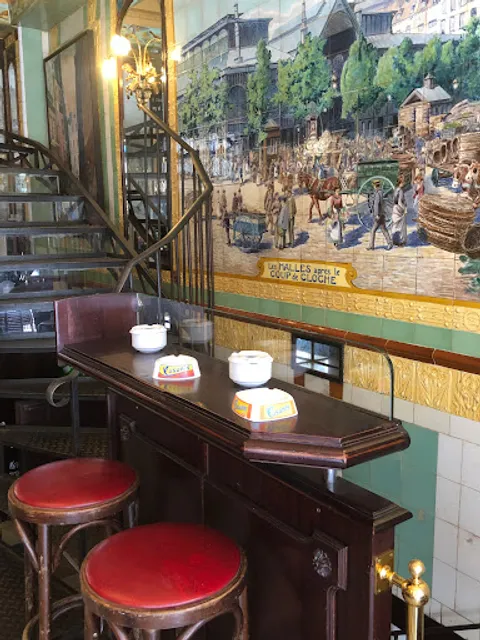 Le Cochon à l’Oreille