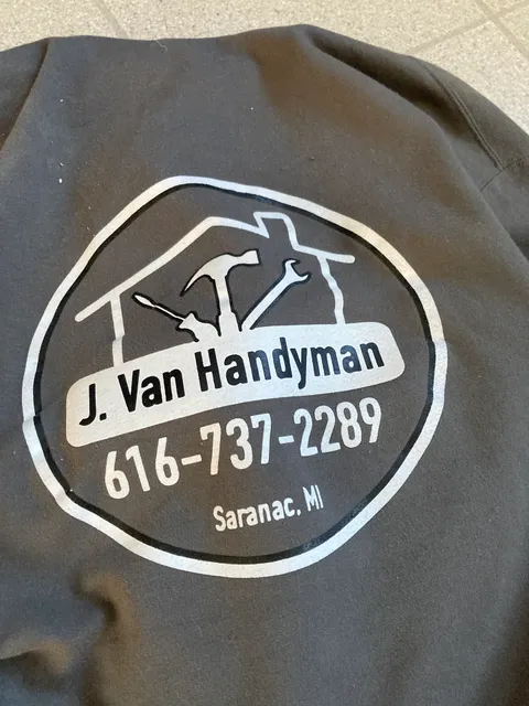 FANDANGLED CUSTOM APPAREL